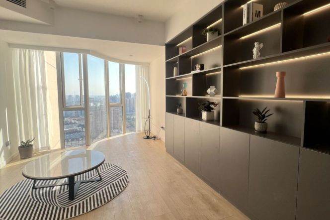 Impressive 3Br 150Sqm + Scenic windows | Xujiahui CBD | Shanghai Stadium Mt