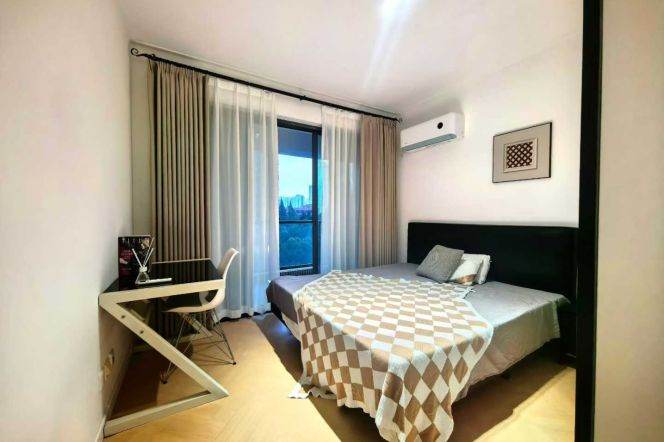 Luban rd/spacious 2br 2lr@L4/9,bright room/110 sqm/big living room