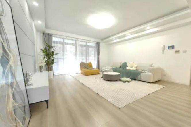 Changning spacious & nice 3br2bt in good compound with 15k