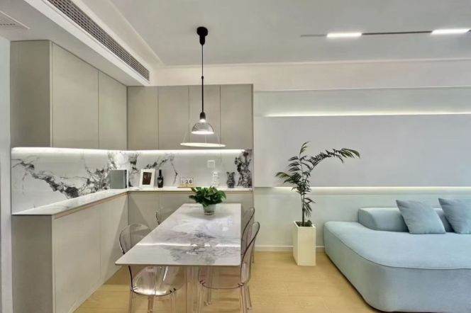 Jing’an morden & nice 2br in good compound with 15k