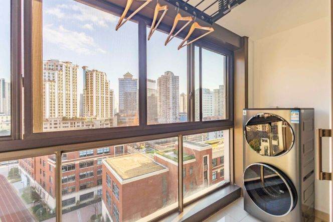 newly renovated 3brs with smart system, wall heating and water purification, etc