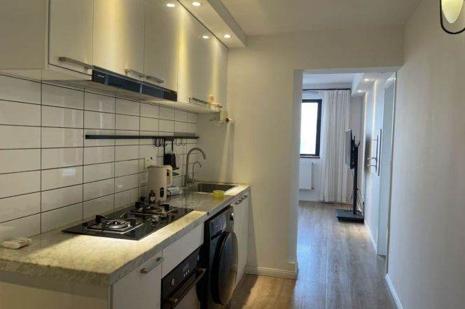 cozy 1br apt Hengshan Rd Metro