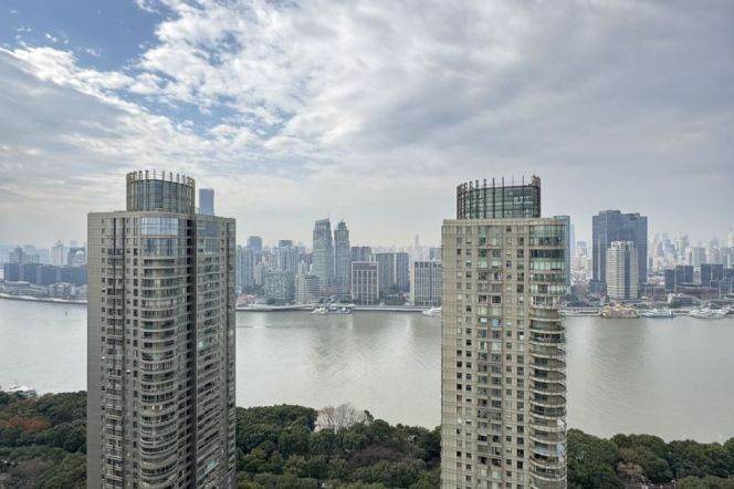 220 sqm 4 br stunning Apt&great riverview/Lujiazui Pudong