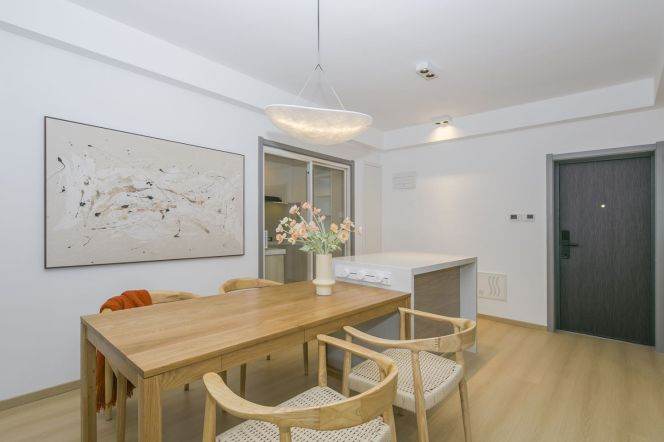 Elevator 3BR-3 takes 3 minutes to reach Line 8/9-Lujia Bang Road