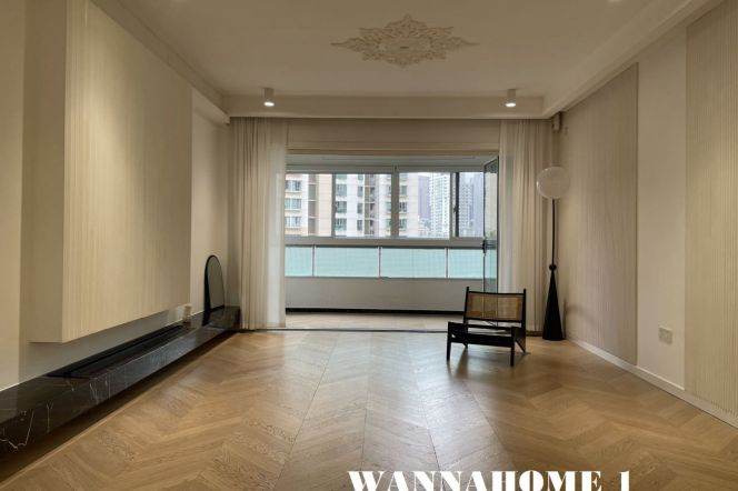 Open Balcony+Modern&Spacious&Bright 4Bdrs 3Baths Apt+Top Compound+Jing'an Temple+Nice View