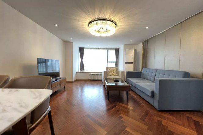 1 br 80 sqm modern Duplex &wall heating/Gubei L 10 for 9K