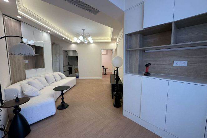 3 br stylish Apt &floor heating &terrace &parking/Xuhui 14K