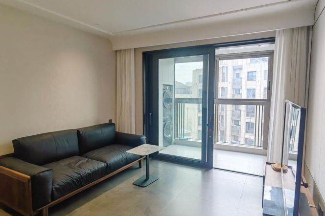 Good Quality compound 3 br with floor heating easy to Wellington shanghai + NYU .L 6/8/11