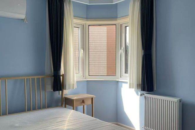 Nice compound 2BR APT Julu Rd Shanxi(s) Rd 16k