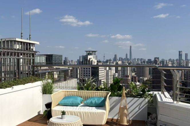 Roof-top plus 3 terraces sky villa sunshine and nice view 5br and 4ba 