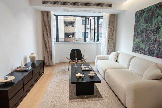 bright elevator  1br Nr zhenping road M3/4/7