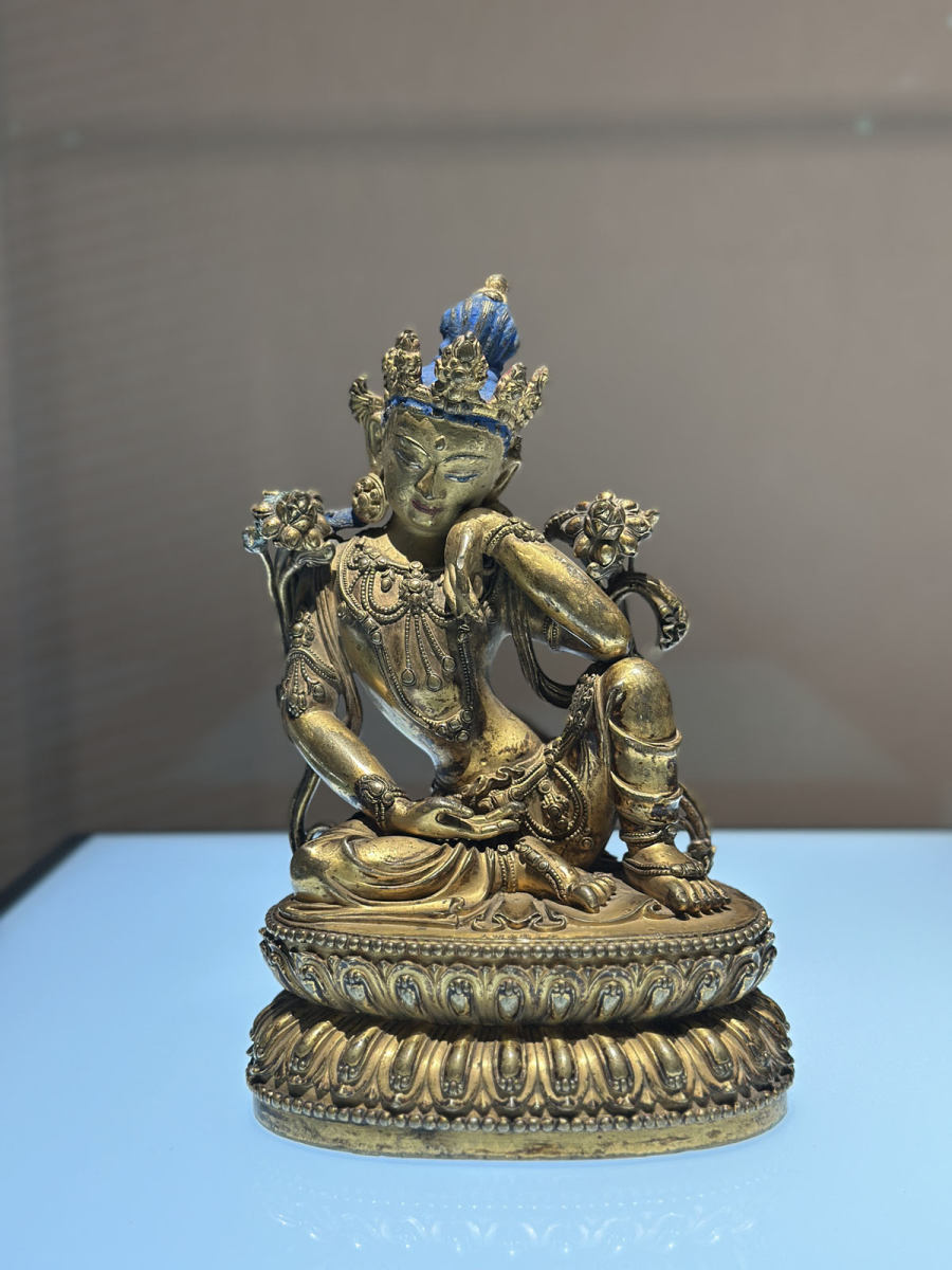 Inside Recasting the Past: Shanghai’s Exhibition of Chinese Bronze Art, Song to Qing