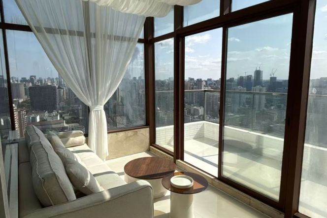 Roof-top plus 3 terraces sky villa sunshine and nice view 5br and 4ba 