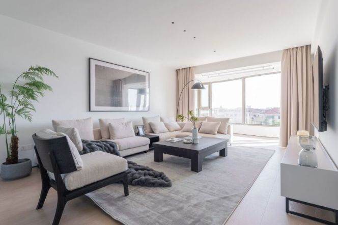 Morden 3brs with floor heating in central Green city area 