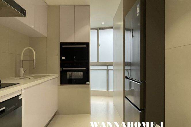 Bright&Spacious 1Bdr 1Bath Apt+Awesome Su Zhou Creek View+L13 Wu Ning Rd+Top Compound