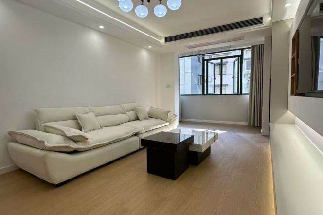 jinshajiang rd station one bedroom