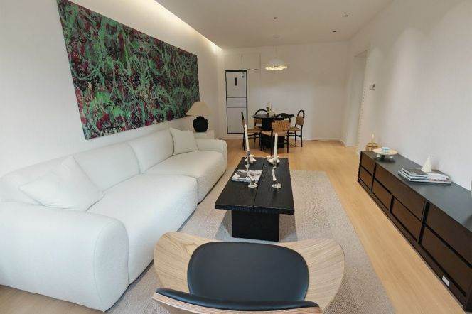 bright elevator  1br Nr zhenping road M3/4/7