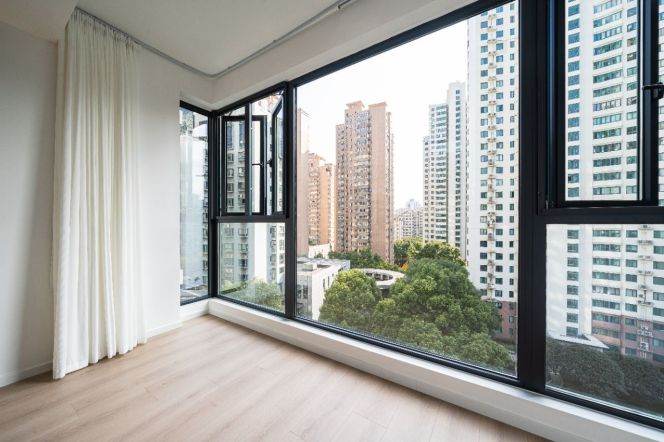 xujiahui 3br2bath160sqm