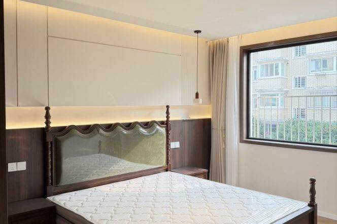 Renovated 2br apt at Minhang &Parking   L10/15