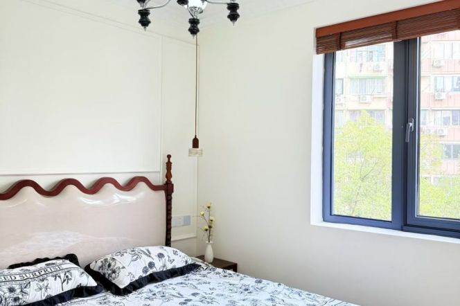 Elevator Newly Renovated 1Br/2Lr/1Bt Close to L2 Weining Rd Station 