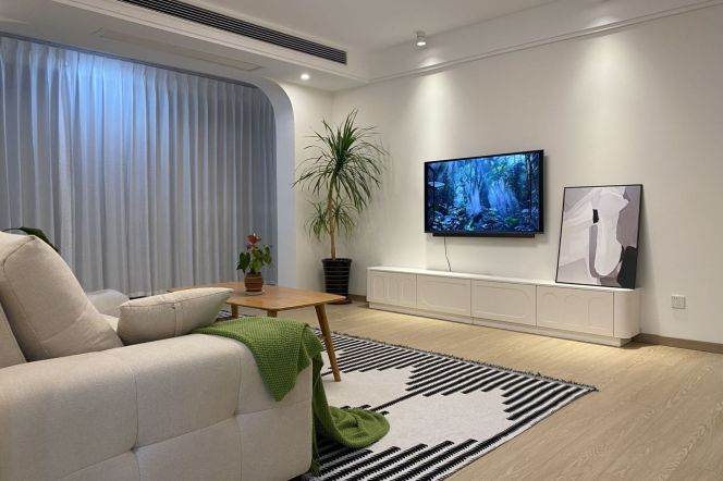 Newly Renovated 3BR 2BA Residence in Tangqiao/Pudong, only 15k