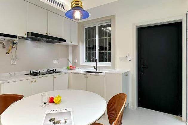 Brand new 2br,CA,Floor Heating,close to Shanghai Zoo,Line 10