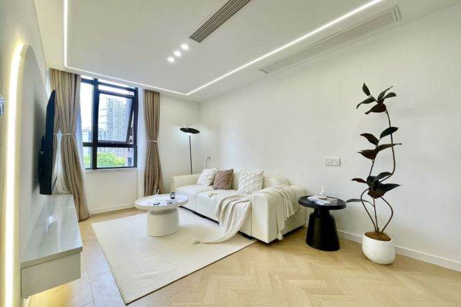 Shanghai Railway Station Elevator 1Br Line1/3/4 Nice Compound