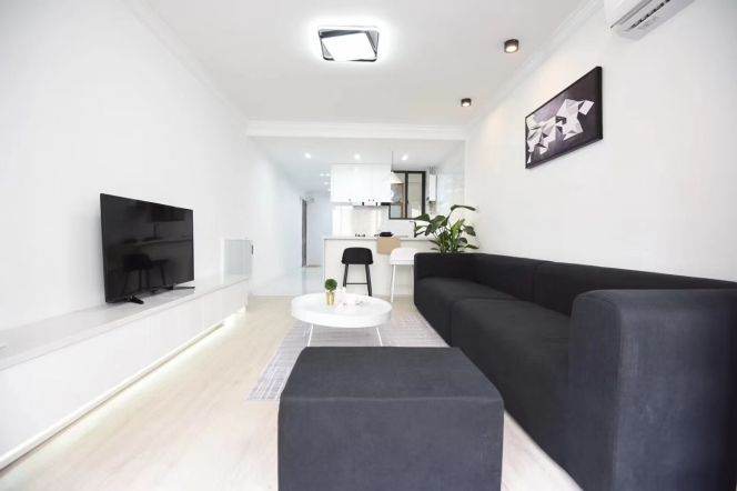 zhongshan park station one bedroom