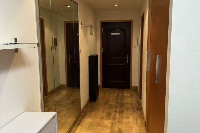 1BR with elevator near line 2 Wei'ning Rd can accept long or short term lease