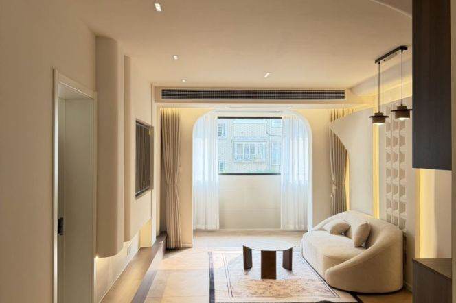 Renovated 2br apt at Minhang &Parking   L10/15