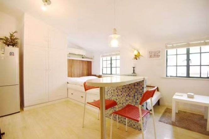 1 br near L1/L10/L12 south shaanxi rd station+SJTU