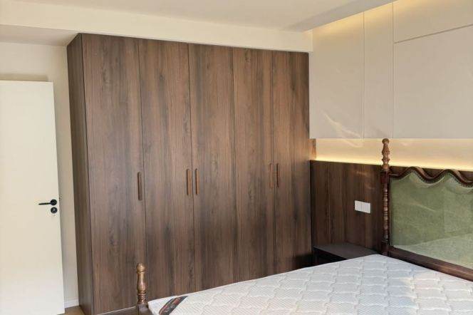 Renovated 2br apt at Minhang &Parking   L10/15