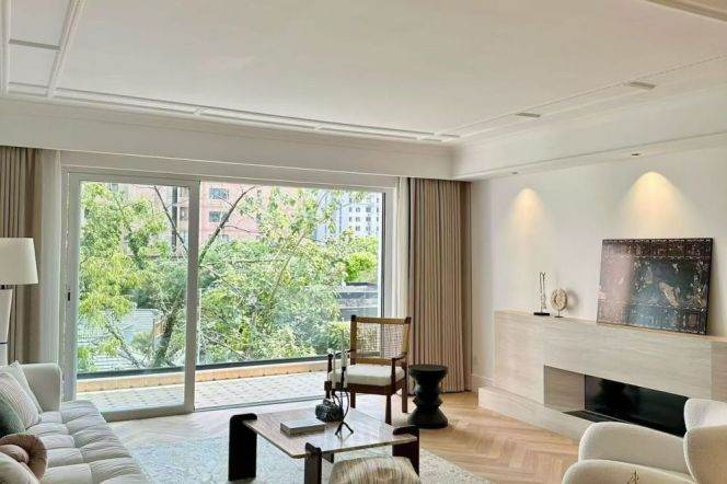 Large flats in old xuhui 4br/2bt@Le Marquis 191sqm with high-end design 