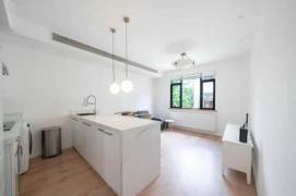 Wuding Rd Station Bright 1Br with Cloakroom Line2/7/14