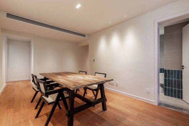 Newly Renovated 3BR 2BA Old Apt nr Shanghai Library