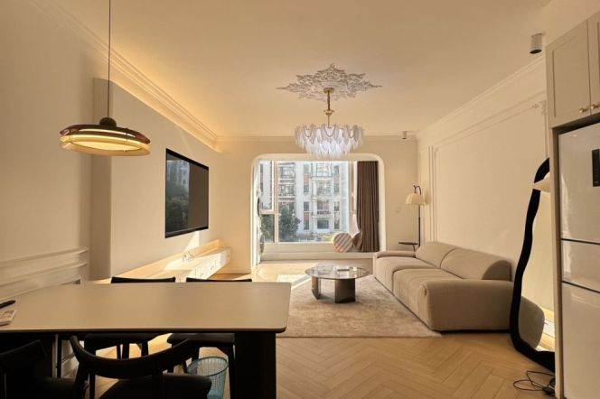 Great green view 2Br 110Sqm + Scenic windows | Zhongshan Park & Loushanguan rd Mt