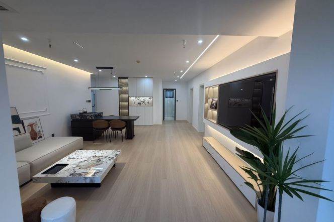 Renovated 3BR 2BA 170㎡ Elevator Apt on Wuding Rd