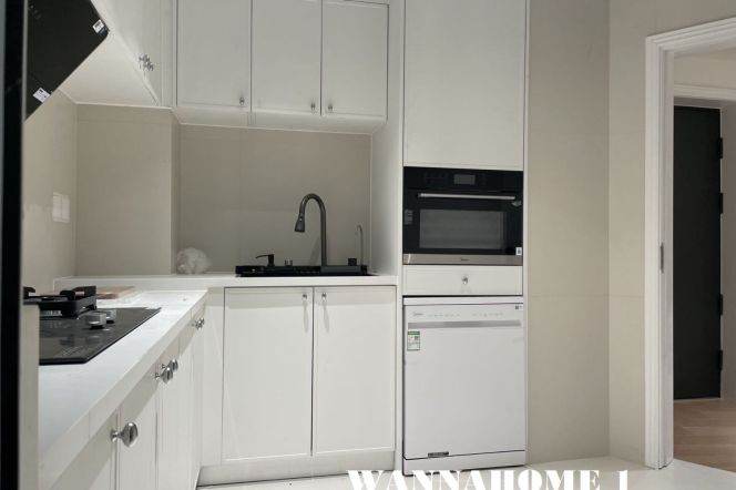 Open Balcony+Spacious&Bright&Modern 2Bdrs 2baths Apt+XuJia Hui CBD+Nice Compound+Awesome View