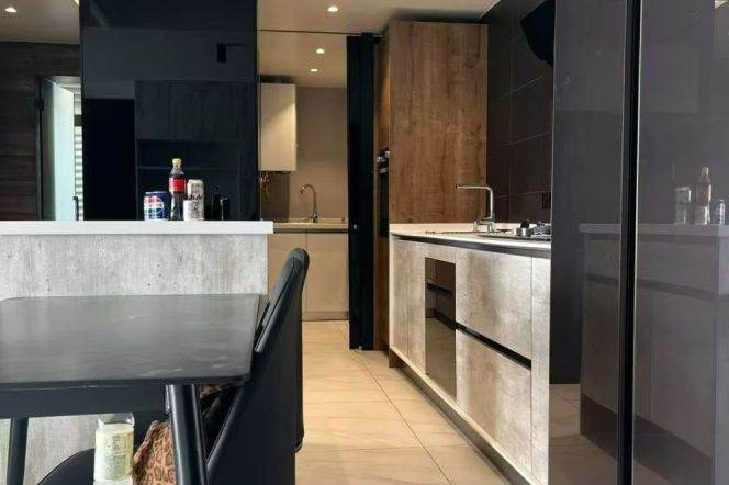 2 Brs, 1 Living room & Floor Heating& Oven&Dish washer @ Zhongtan rd station L3&4