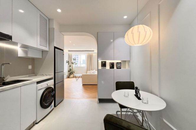 Spacious 1Br 17F | Zhongshan Park Metro L2/3/4 | Good compound 9.5K