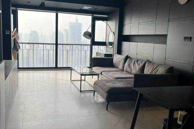 2 Brs, 1 Living room & Floor Heating& Oven&Dish washer @ Zhongtan rd station L3&4