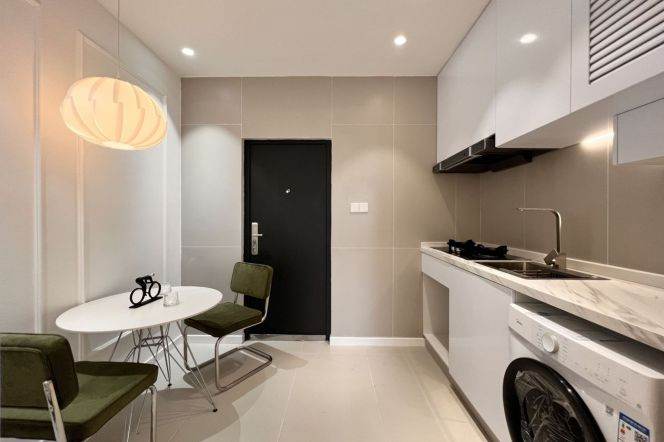 Spacious 1Br 17F | Zhongshan Park Metro L2/3/4 | Good compound 9.5K