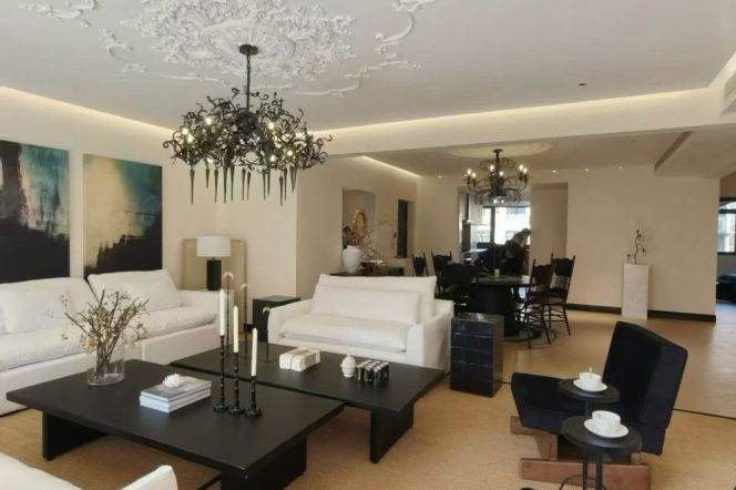 Wuxing/Mid Huaihai rd floor heating 4brs/2lr/2bt with balcony; L10