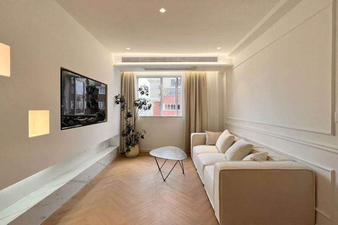 Spacious 1Br 17F | Zhongshan Park Metro L2/3/4 | Good compound 9.5K