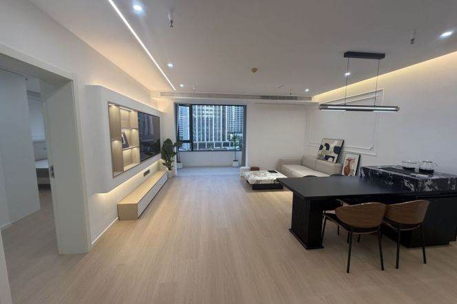 Renovated 3BR 2BA 170㎡ Elevator Apt on Wuding Rd