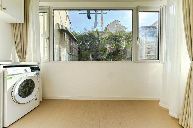 Spacious 2BR 2LR/floor heating/Brand new/NR ECUST@L15/1/3