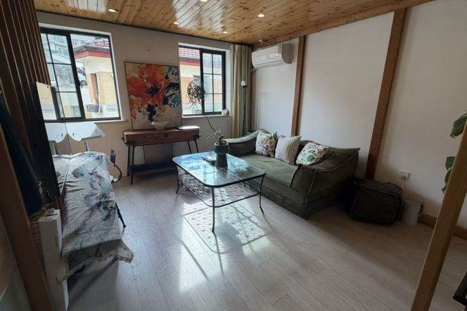 Bright Duplex 1BR APT Fuxing Rd IAPM only 5.4k