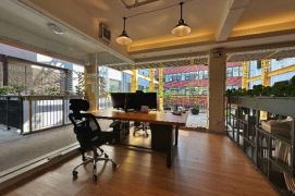 Shared Office Space for Sublet – Jing’an (Tonglefang 同乐坊)