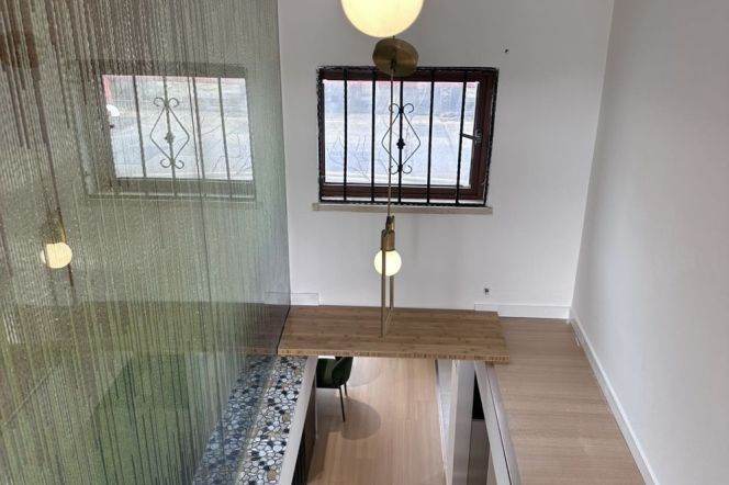 3 Brs, 3 Baths, 180 sqm & Terrace @ Zhaojiabang rd station L7&9