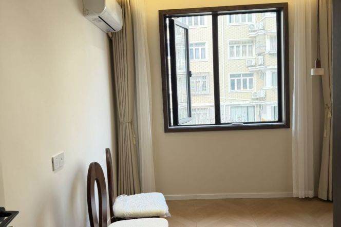 Simple & Beautiful 2Br +Great sunshine | Gubei Area Shuicheng Rd Mt